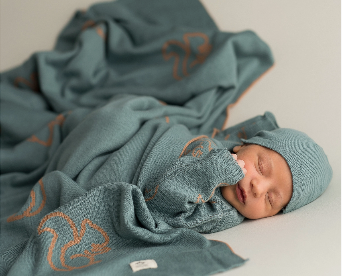 Micu Micu organic cotton reversible knit blanket