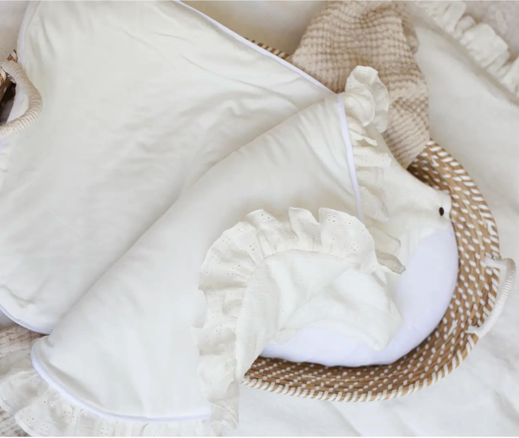 Babyly Lilly embroidered baby sleep sack