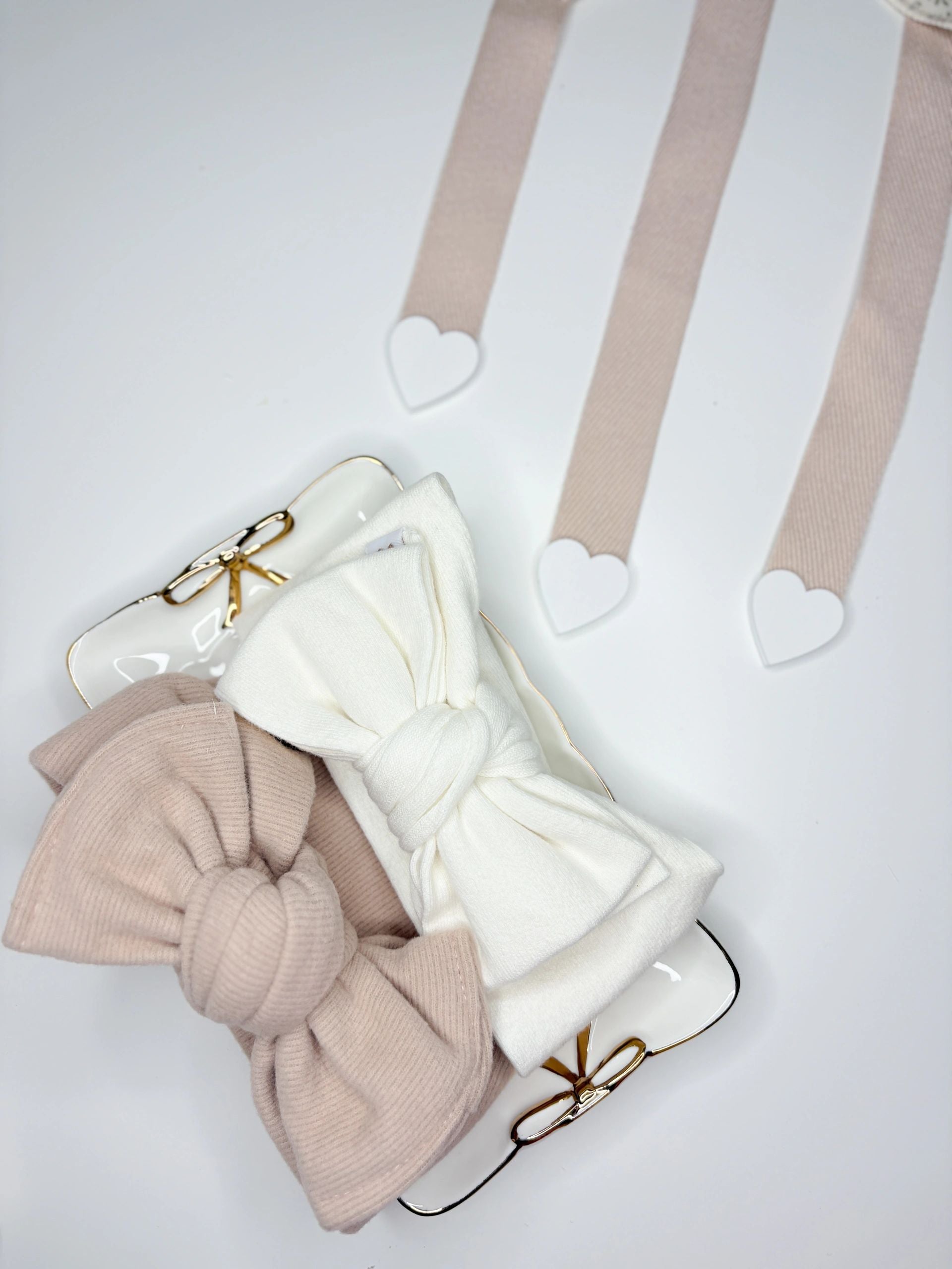 Bow So Cute knit oversized topknot headband